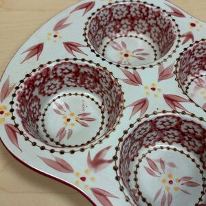 Temptations by Tara Old World Ceramic 6 Cupcake Muffin